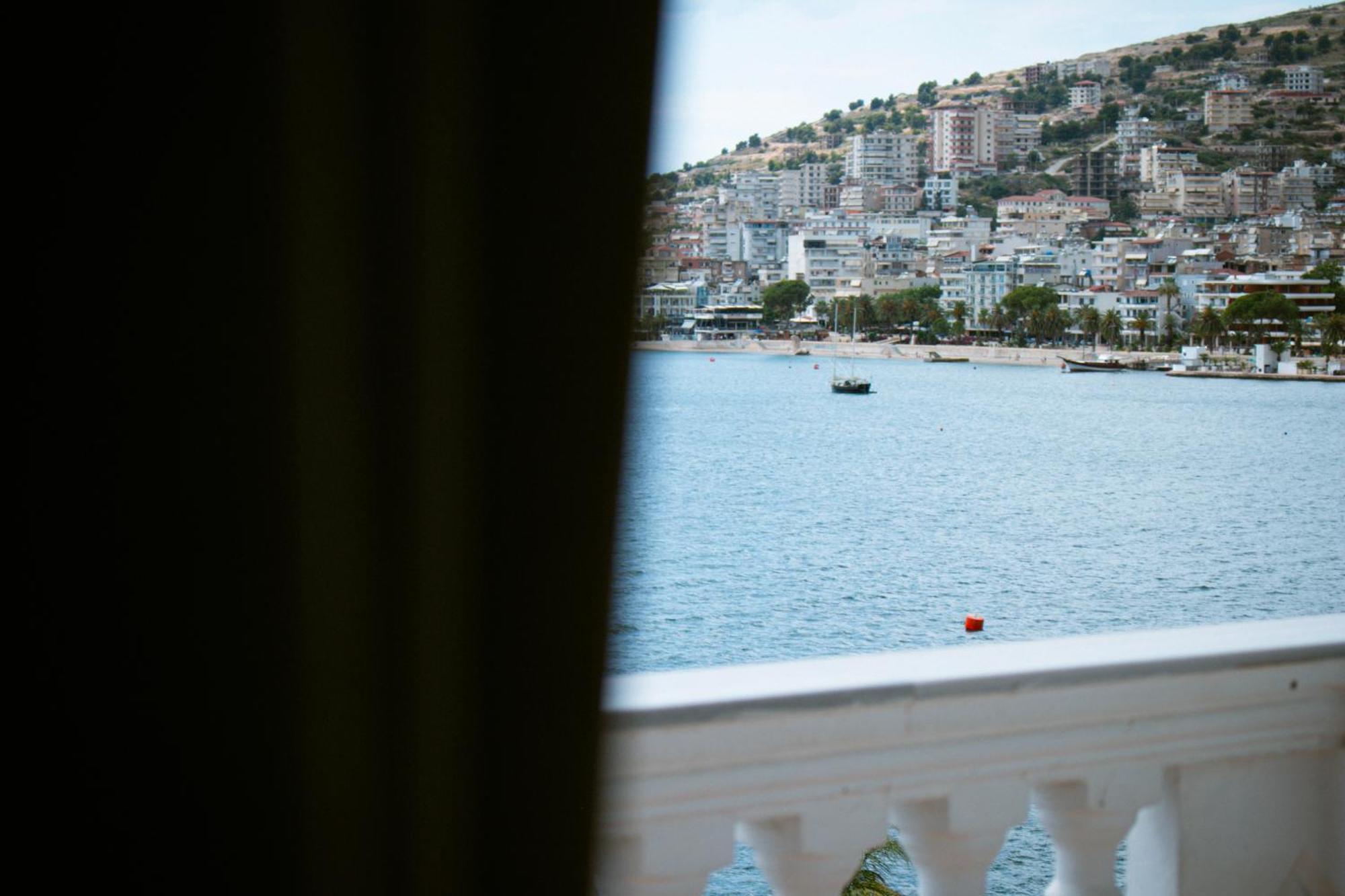 Hotel Fron Sarandë 外观 照片