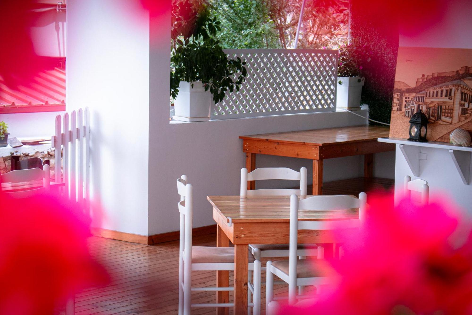 Hotel Fron Sarandë 外观 照片
