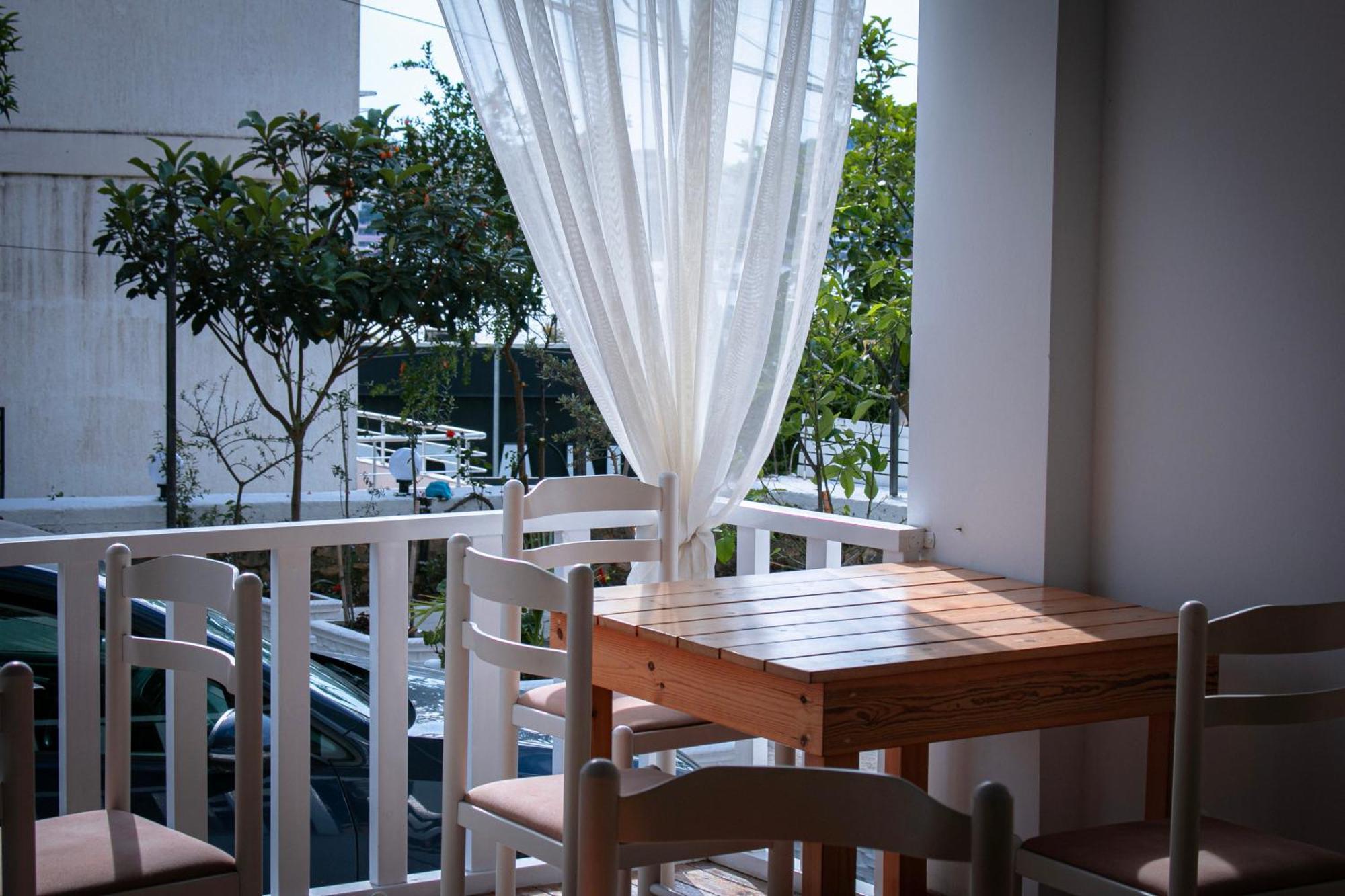 Hotel Fron Sarandë 外观 照片