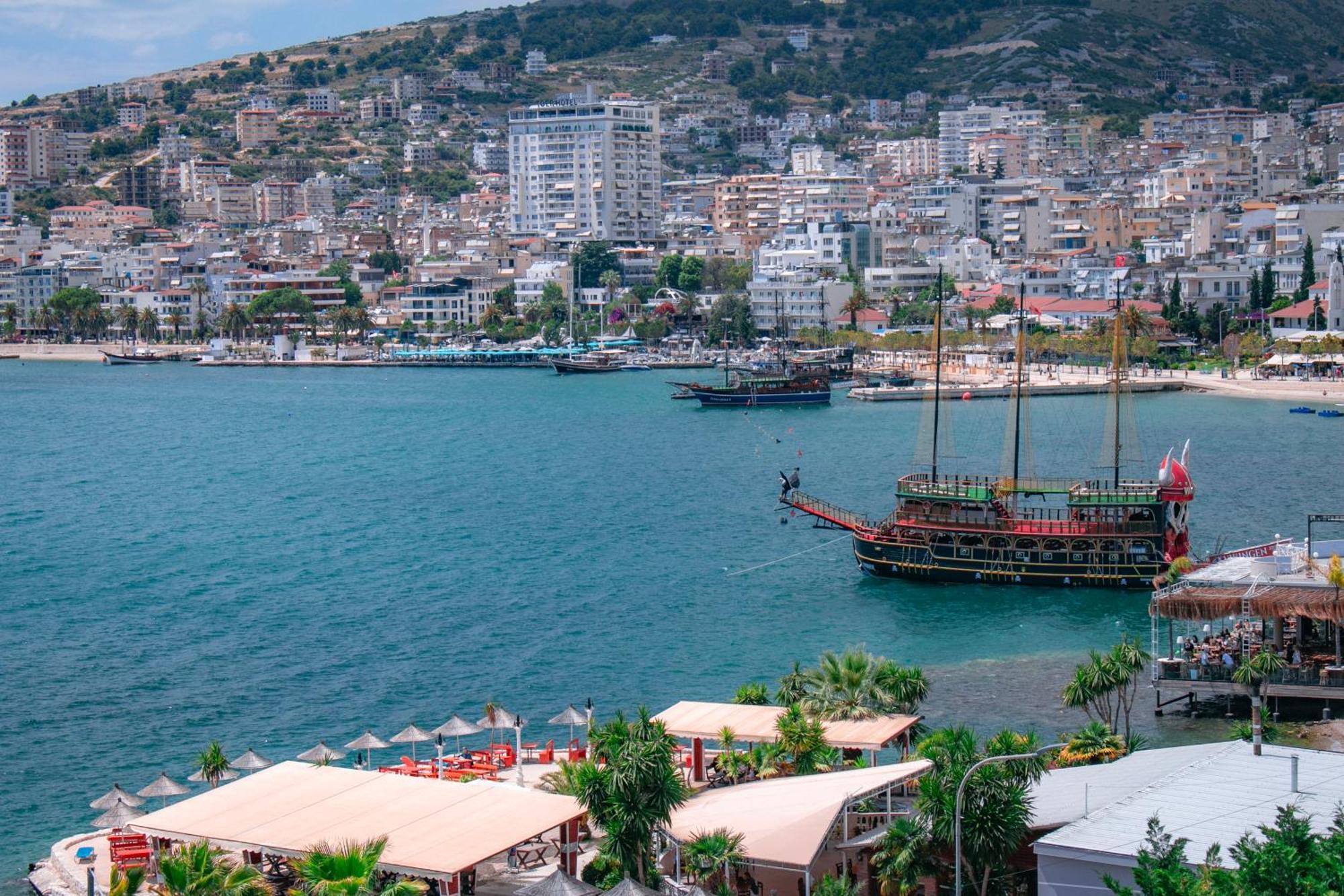 Hotel Fron Sarandë 外观 照片