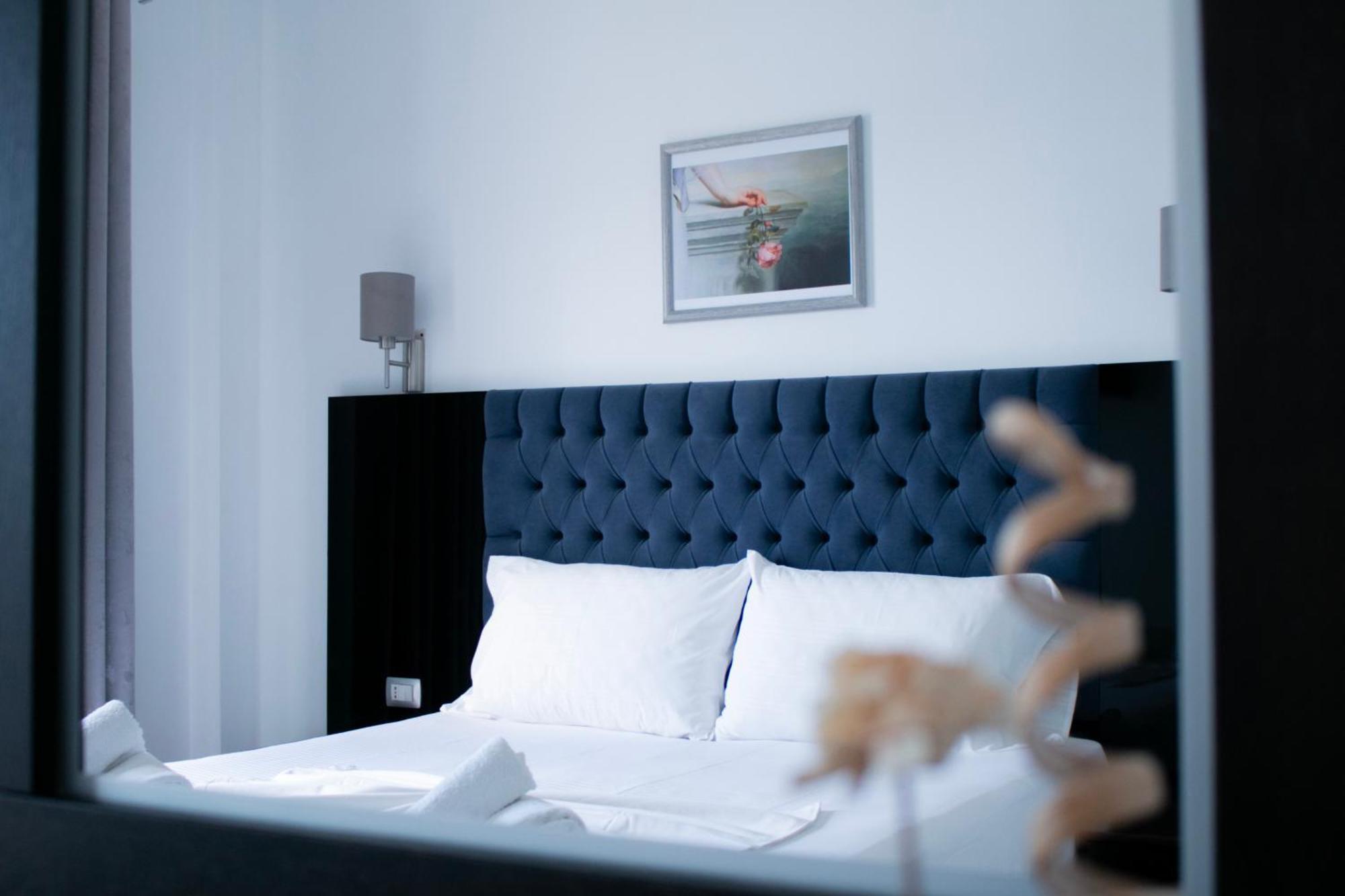 Hotel Fron Sarandë 外观 照片