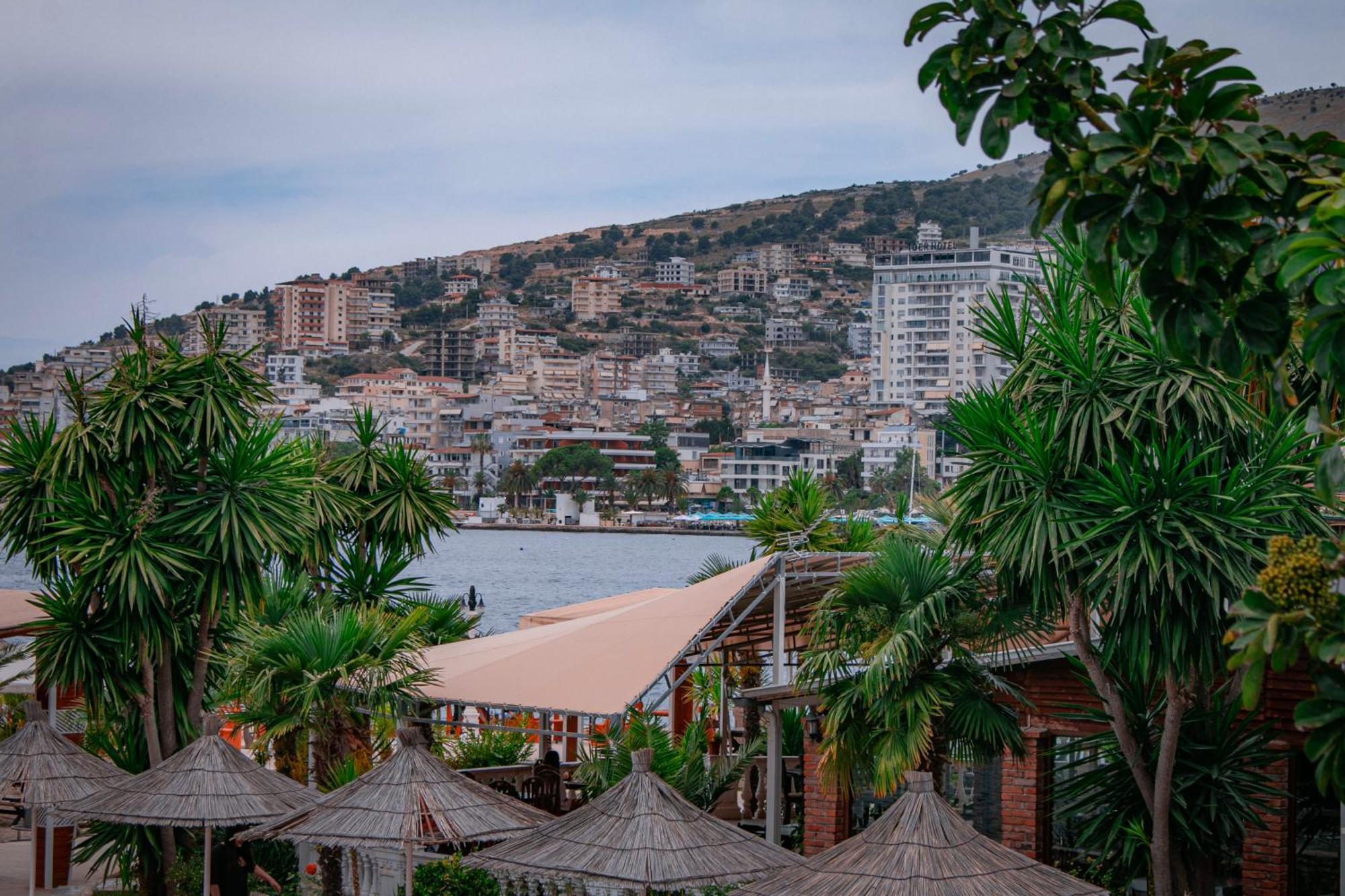 Hotel Fron Sarandë 外观 照片