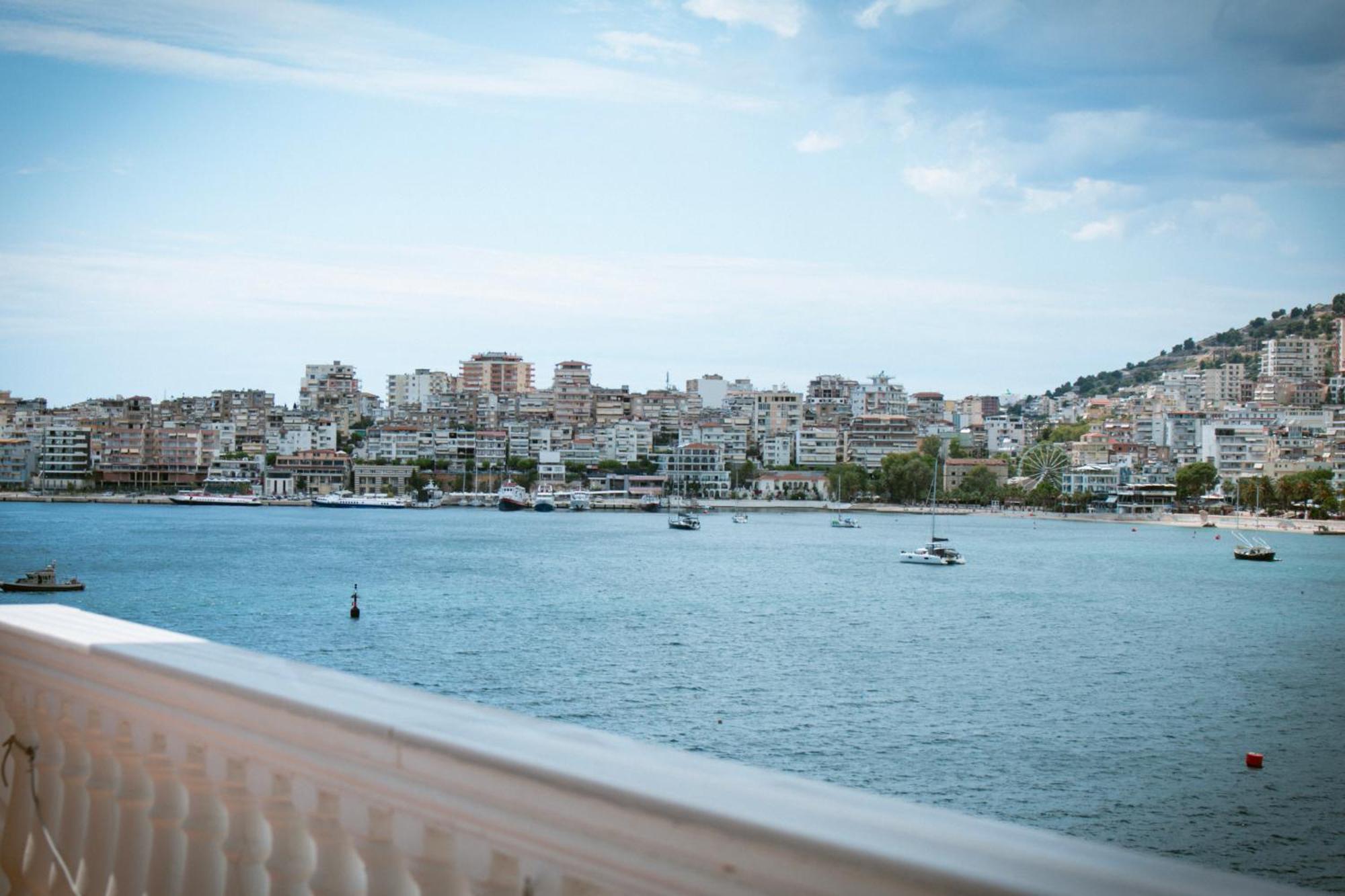 Hotel Fron Sarandë 外观 照片